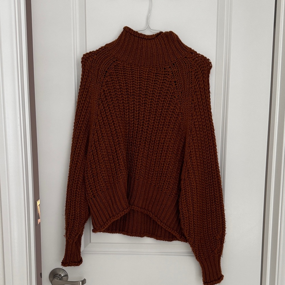 Elegant Rust Turtleneck Sweater H&M